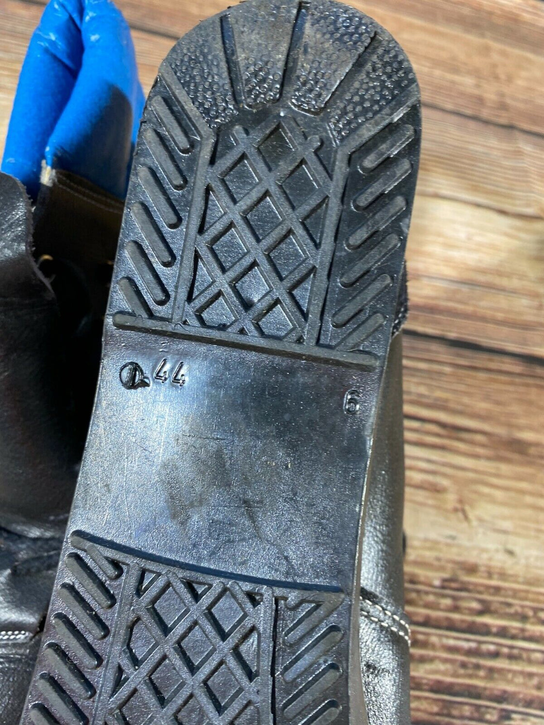 Vintage Alpine Ski Boots EU44 US10 UK9 Mondo 282 for Cable Bindings KL79