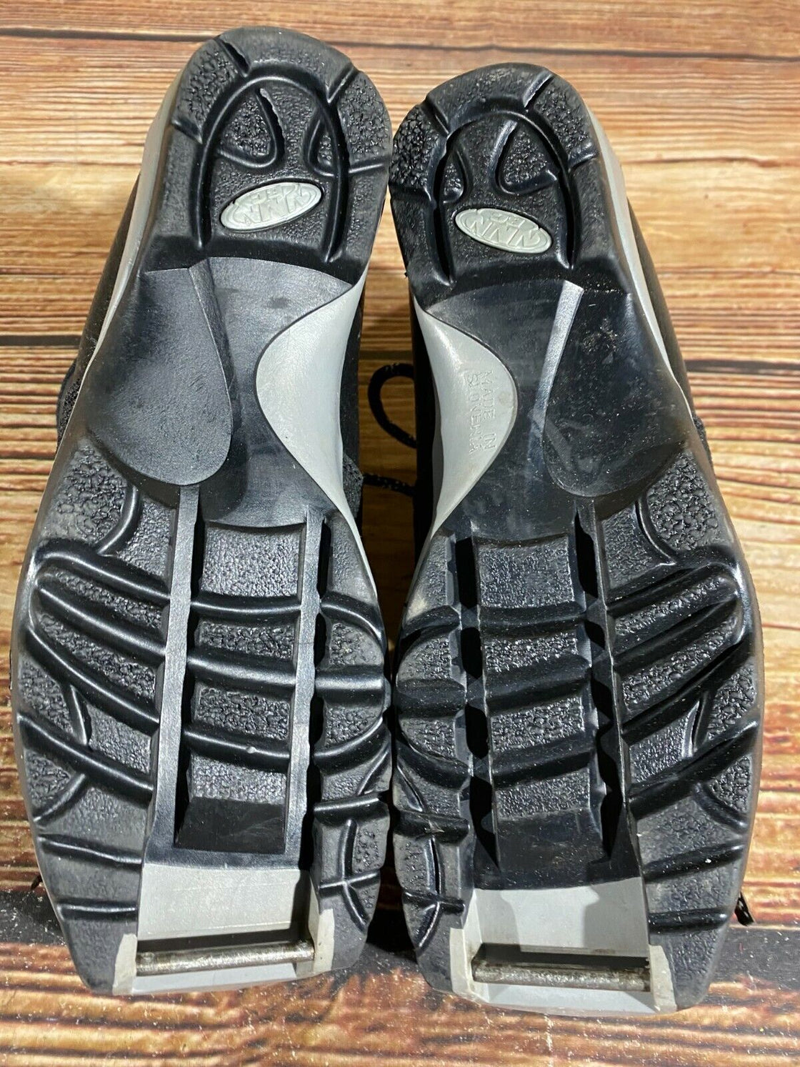 Alpina Back Country Nordic Cross Country Ski Boots Size EU37 US5 NNN-BC 1817