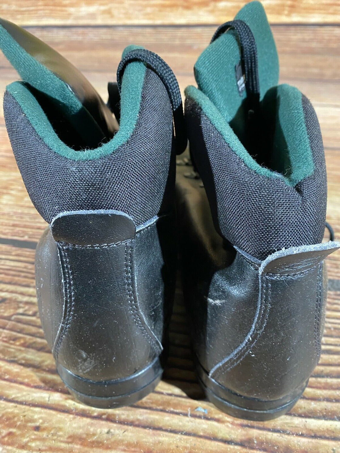 Artex Back Country Nordic Cross Country Boots Size EU43 US9.5 NNN BC 1866