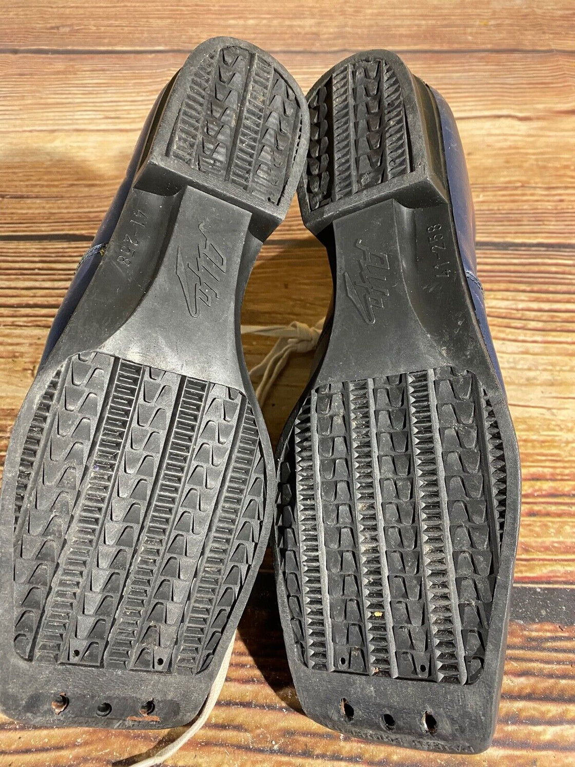 Alfa Retro Vintage Nordic Norm Cross Country Ski Boots EU41 US8.5 NN 75mm 1756