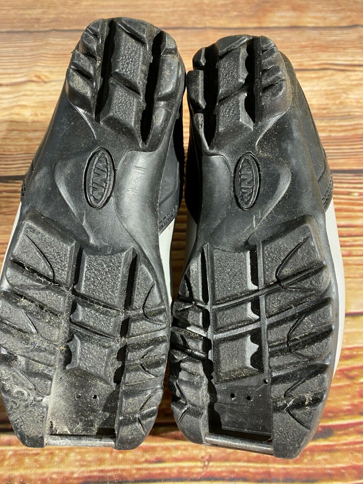 Fischer XJ Sprint Cross Country Ski Boots Classic NNN EU 31 US 13 Kids F-268