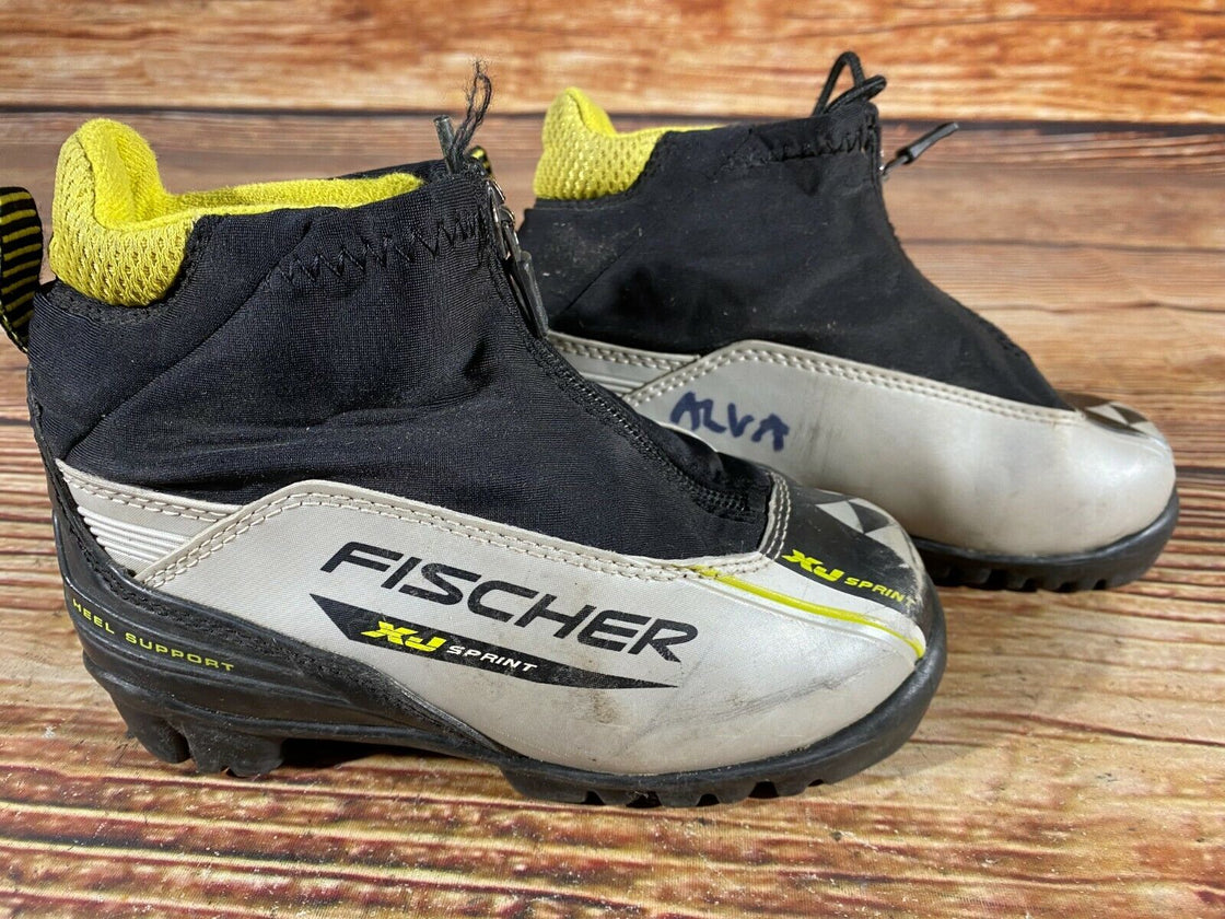 Fischer XJ Sprint Kids Nordic Cross Country Ski Boots Size EU29 US11 NNN F-281