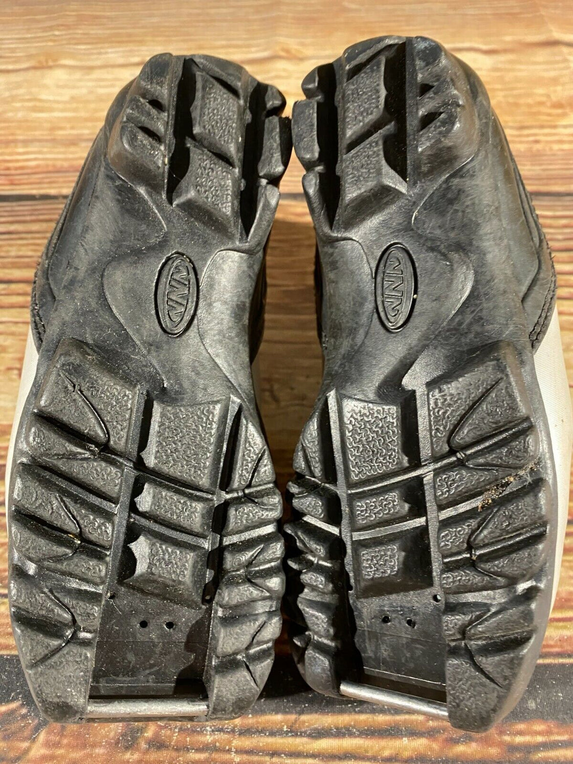 Fischer XJ Sprint Kids Nordic Cross Country Ski Boots Size EU29 US11 NNN F-281