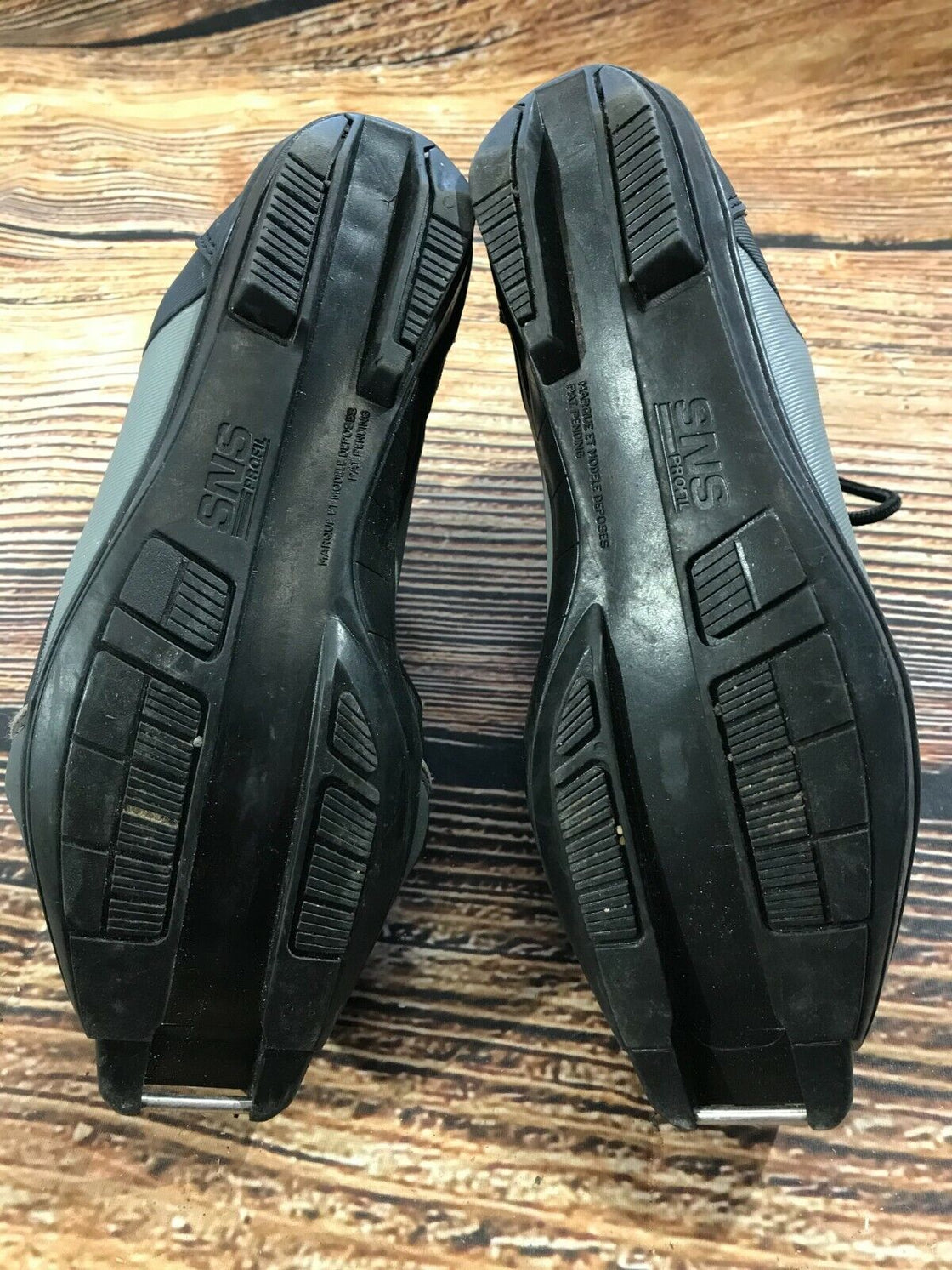 Fischer XC Sport Cross Country Ski Boots Size EU39 US7 SNS Profil 1145