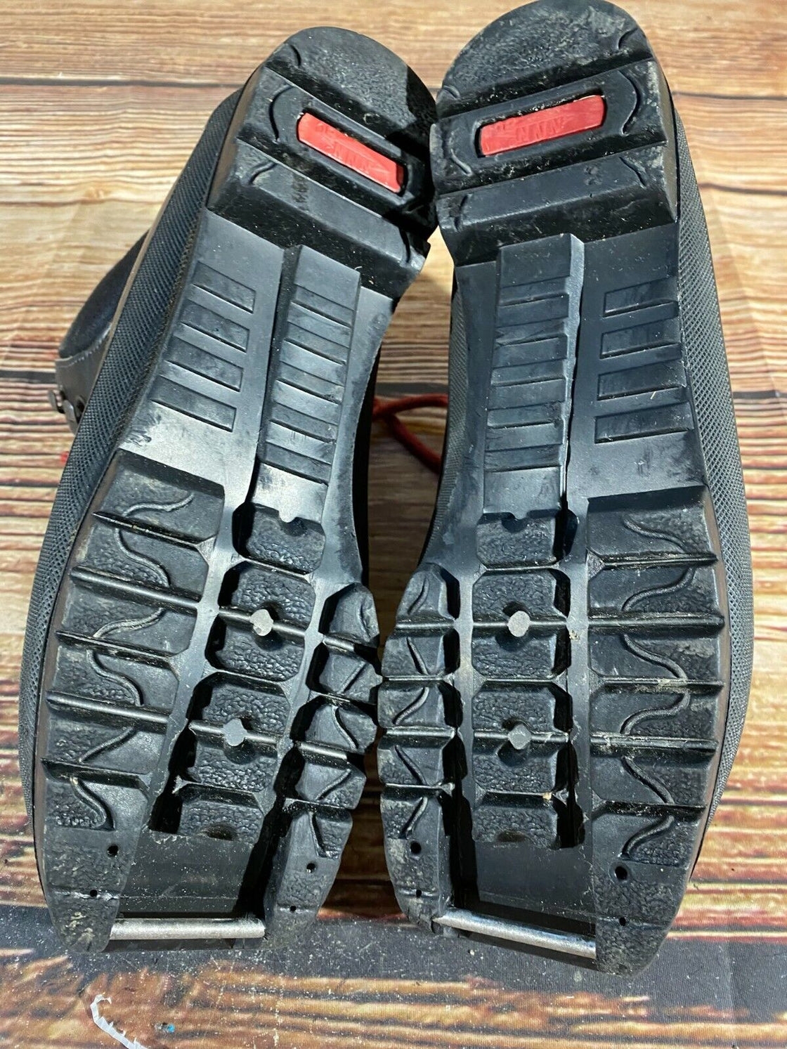 Garmont Gore-tex Back Country Nordic Ski Boots Size EU39 US5 1/4 NNN BC 1886