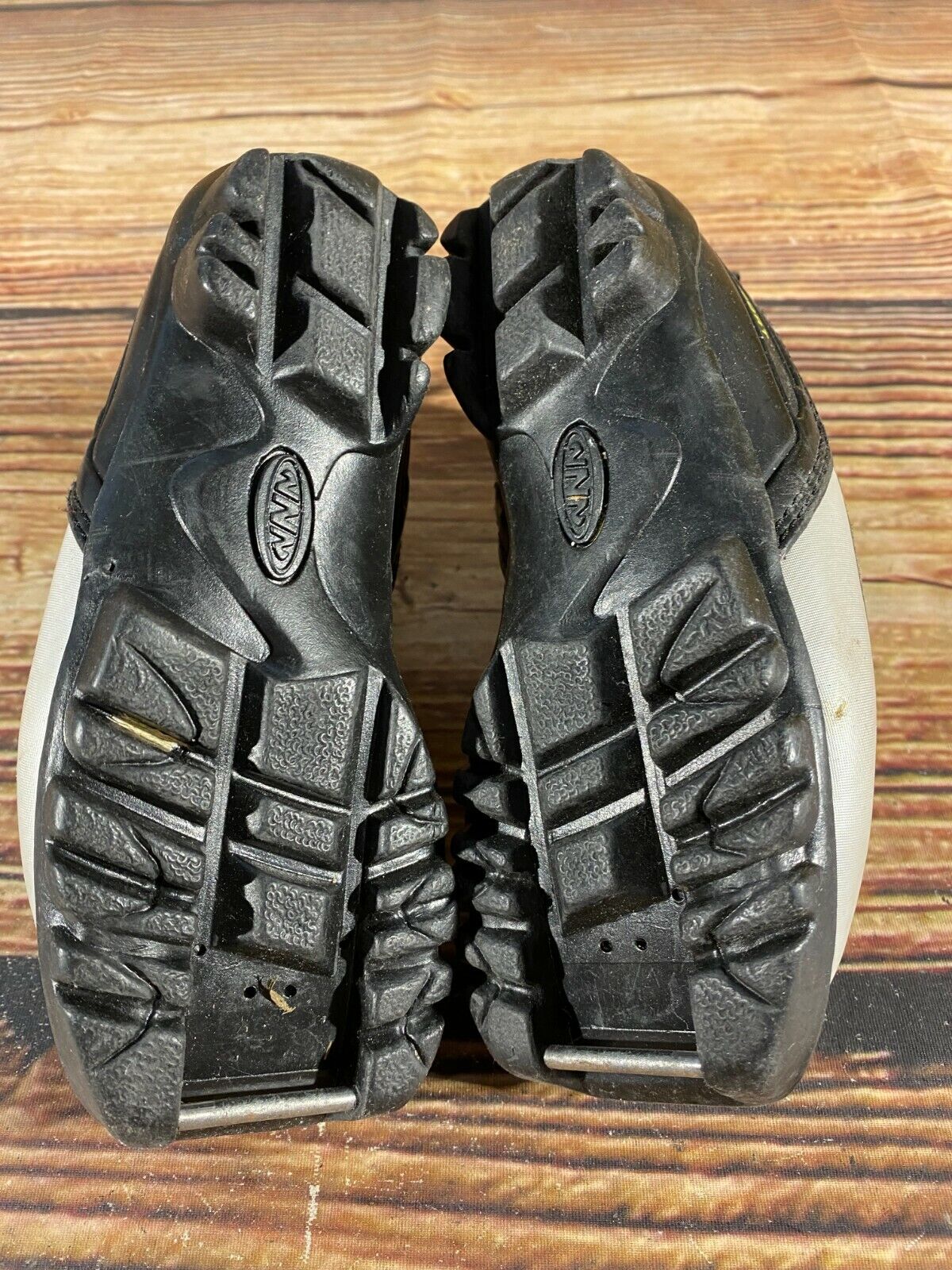 Fischer XJ Sprint Cross Country Ski Boots Classic NNN EU 27 US 10 Kids F-312