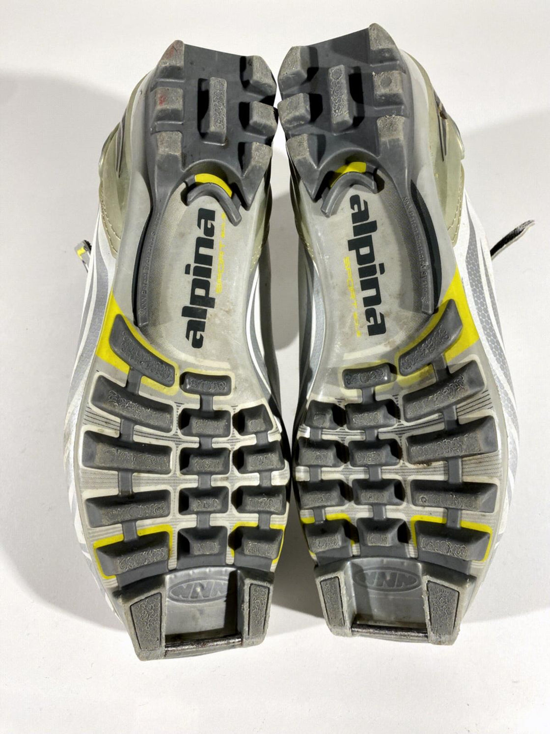 Alpina Eve30S Nordic Cross Country Ski Boots Size EU39 US8 for NNN 785