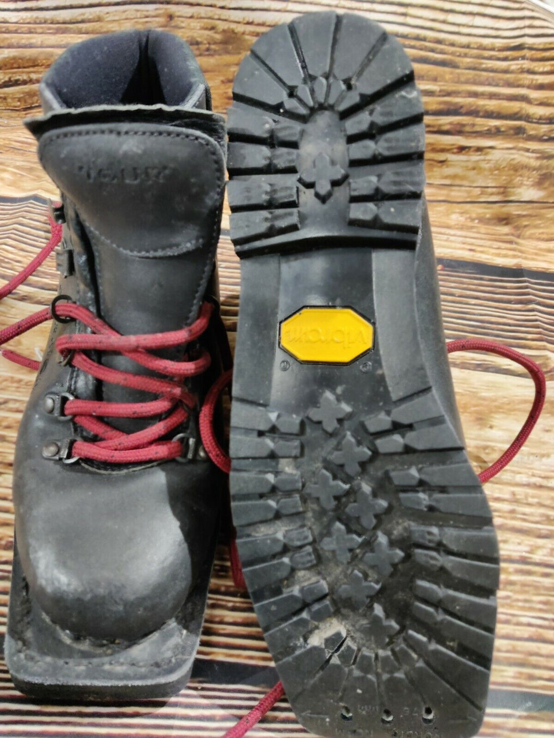 Garmont Tour Telemark Nordic Backcountry Ski Boots Size EU38 US5.5 NN 75mm 1610