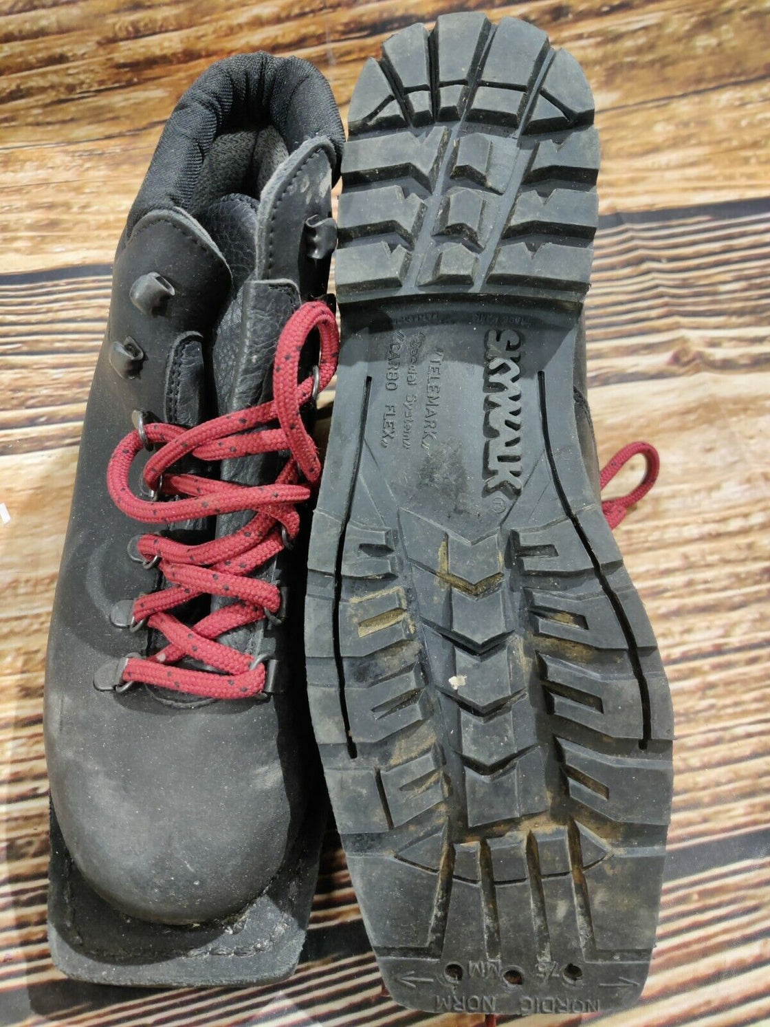 Garmont Telemark Nordic Backcountry Ski Boots Size EU37.5 NN 75mm  1614