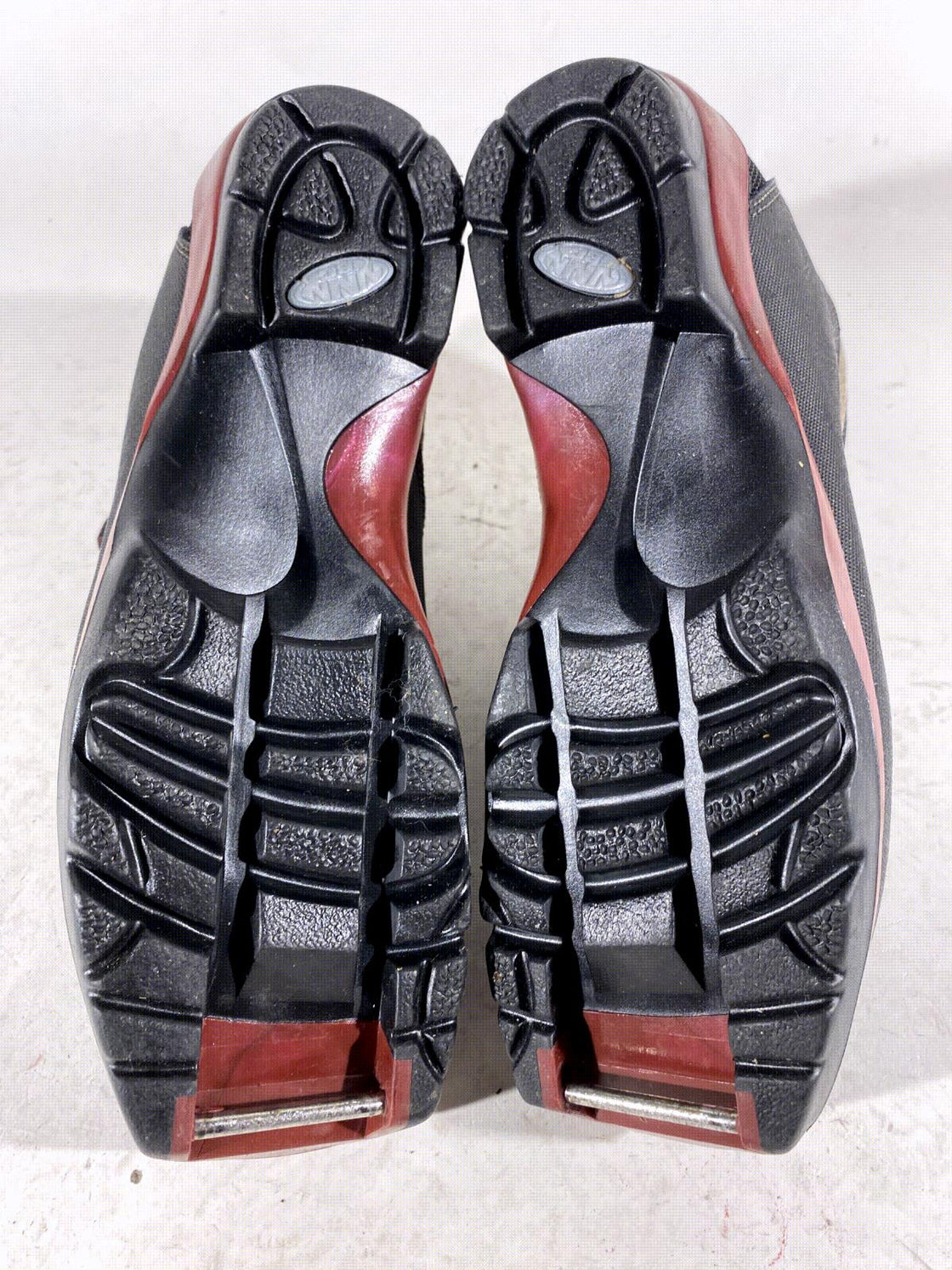 Garmont Touring Back Country Nordic Ski Boots Size EU39.5 US6.5 NNN BC 184