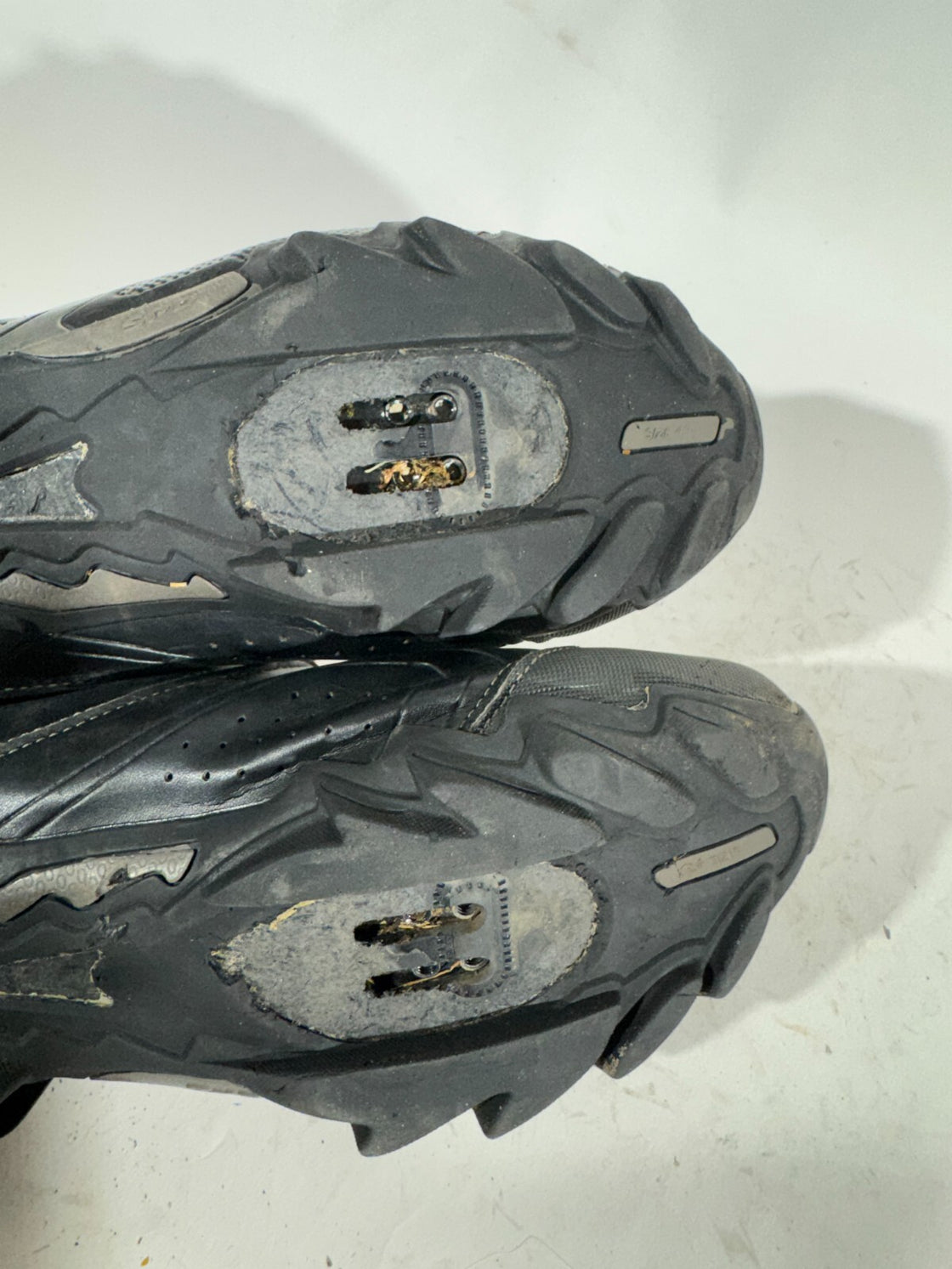 SHIMANO M088 Cycling MTB Shoes Size EU43 US8.9 UK8 Mondo 272 mm cs675