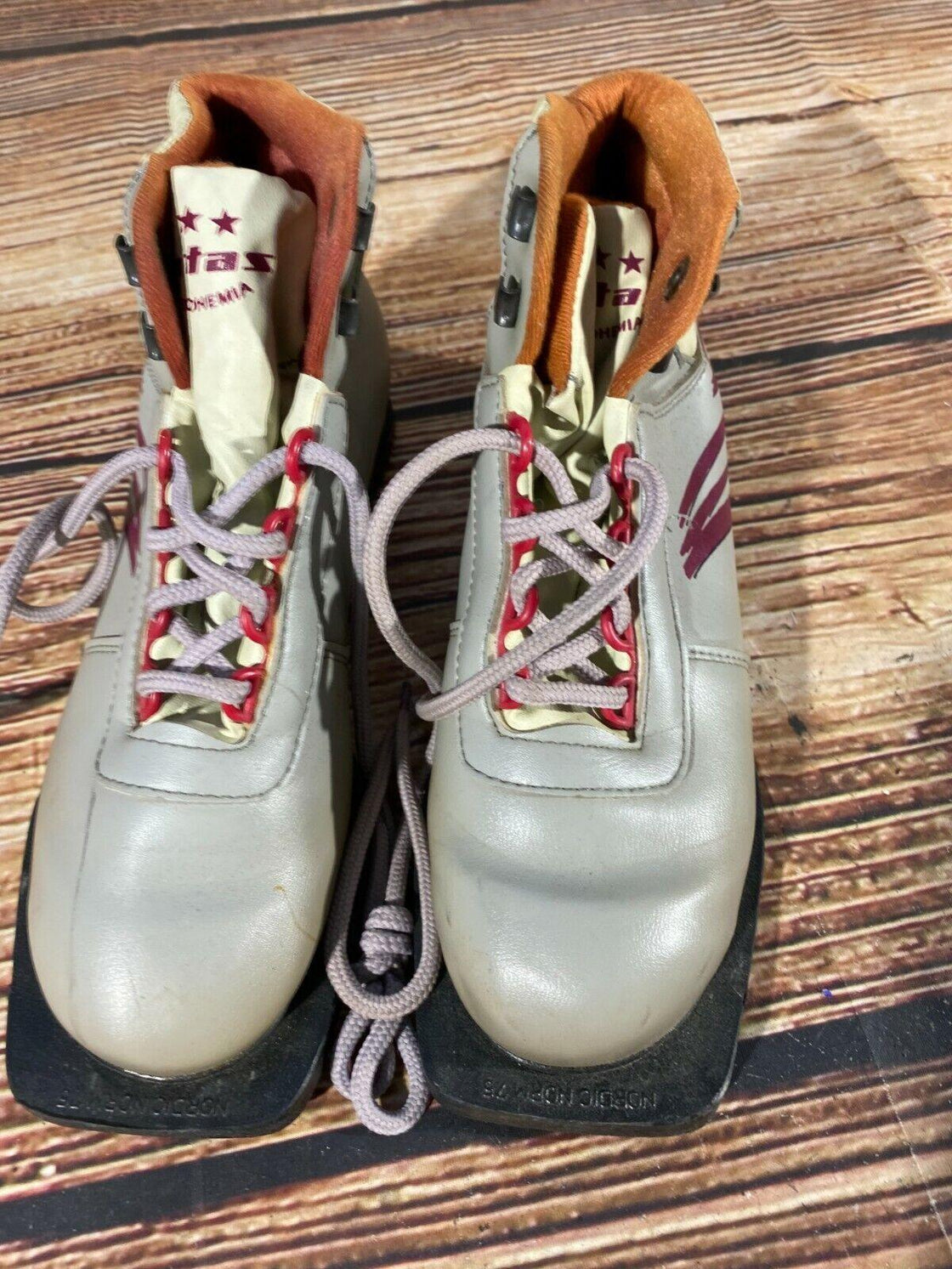 Botas Nordic Cross Country Ski Boots EU39, US6 for NN 75mm 3pin 1679