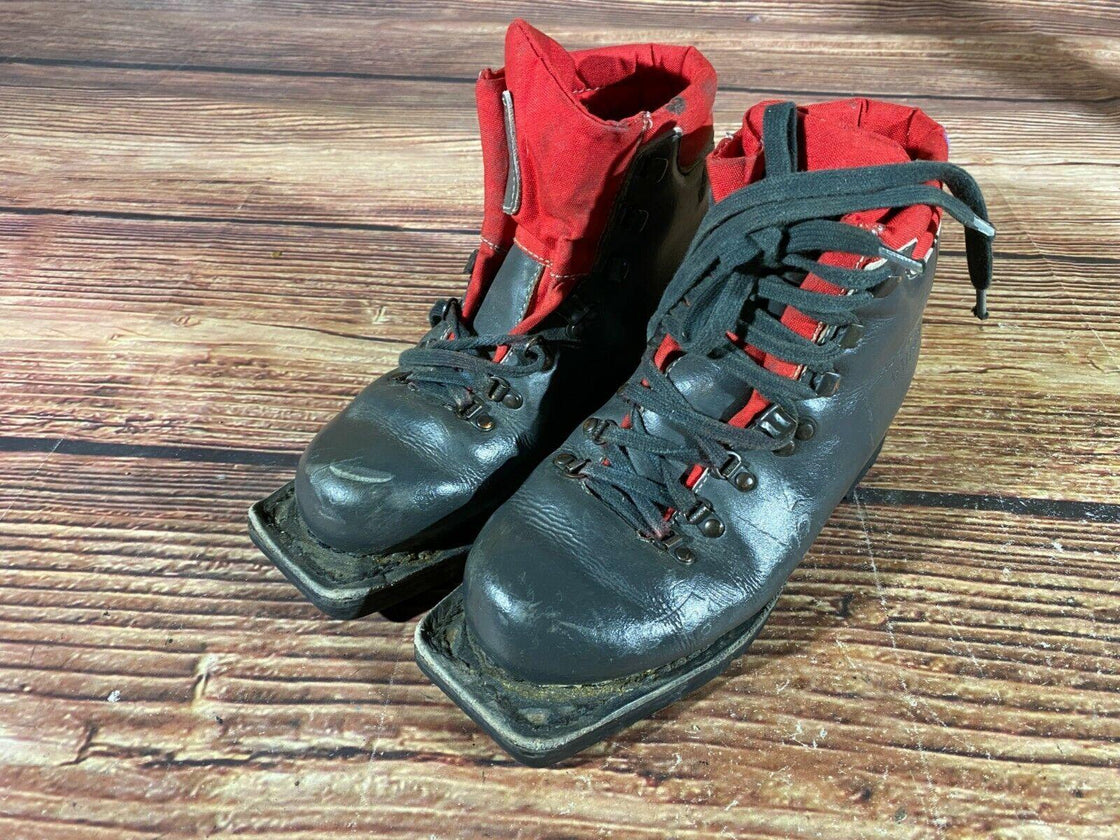 Asolo Telemark Nordic Norm Cross Ski Boots US6.5, MONDO 250 75mm 3pin 1669