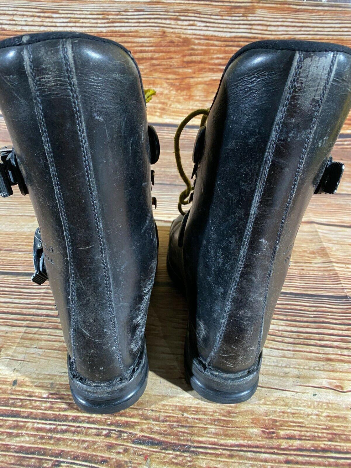 Asolo Ultimate Telemark Nordic Norm Cross Ski Boots Size EU38 US6 NN 75mm 1662