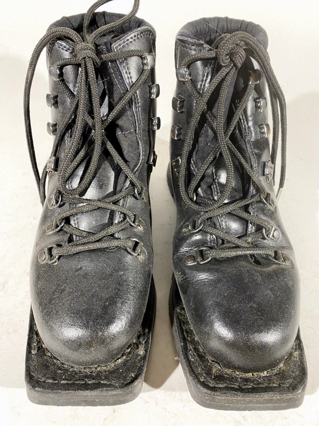 Everest Mountain Telemark Nordic Norm Cross Ski Boots Size EU39 US7 NN 75mm 1611