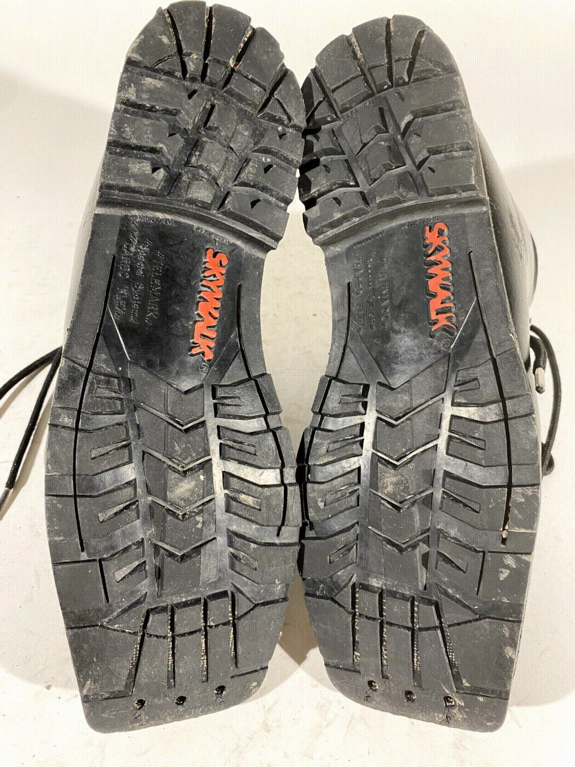 Everest Mountain Telemark Nordic Norm Cross Ski Boots Size EU39 US7 NN 75mm 1611