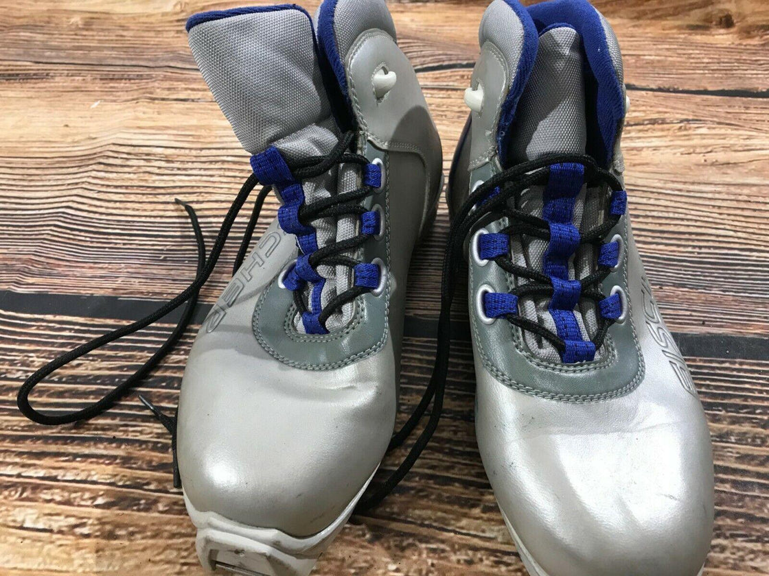 Fischer SL Sport NF Cross Country Ski Boots Size EU42 US9 SNS Profil 1572