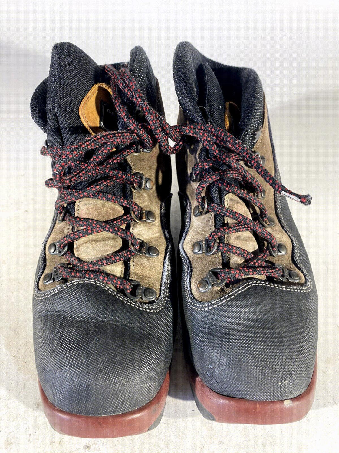 Garmont Touring Nordic Cross Backcountry Ski Boots Size EU41 US7. 6 NNN-BC 1811
