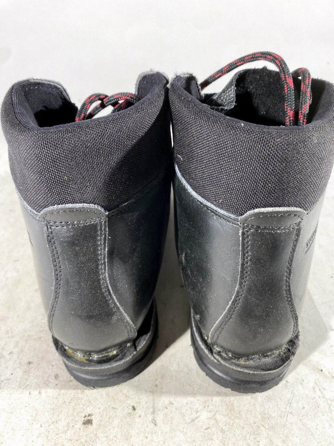 Mount Telemark Nordic Norm Cross Ski Boots Size EU41 US8 NN 75mm 1654