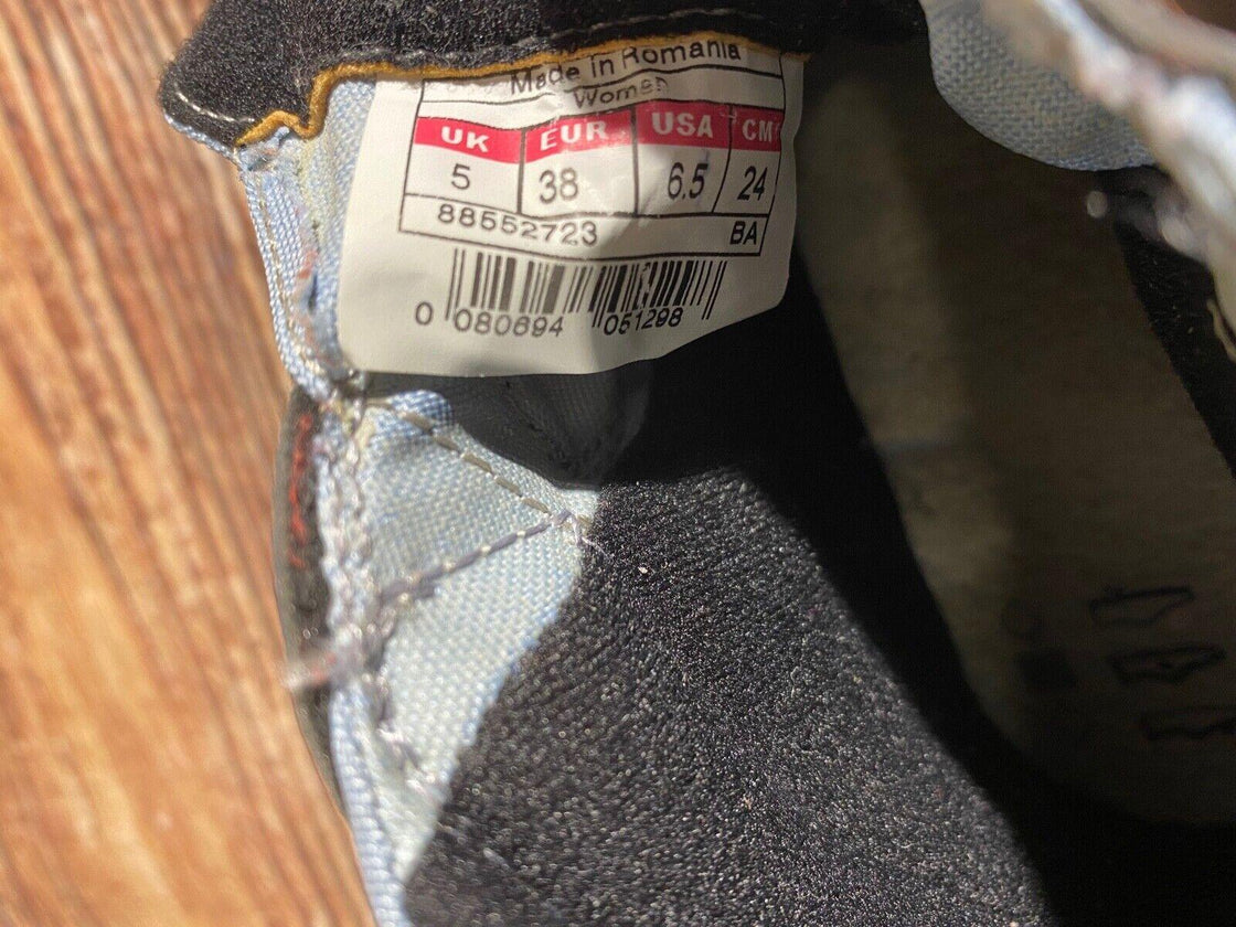 Salomon Nordic Cross Country Ski Boots Size EU38 US6.5 SNS Profil 2147