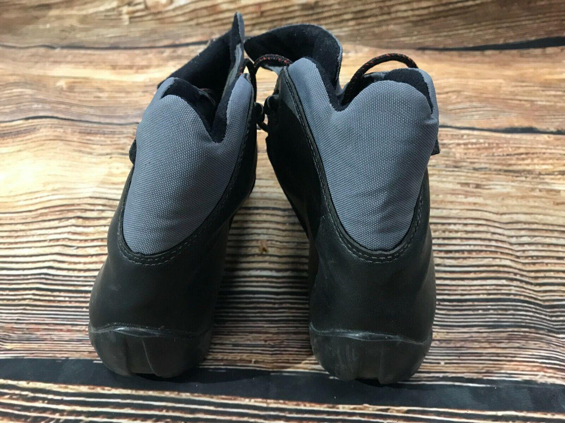 SALOMON Nordic Cross Country Ski Boots Size EU42 US8.5 SNS Profil 2291