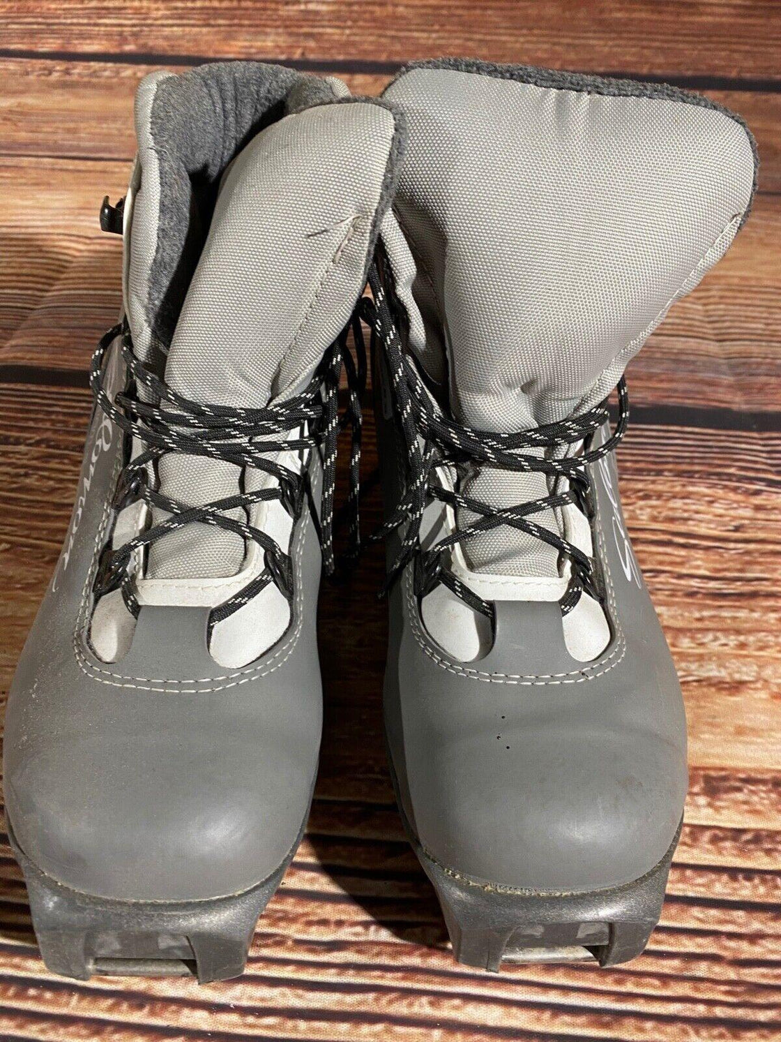 Salomon Siam 5 Nordic Cross Country Ski Boots Size EU37 1/3 US6 SNS Profil 2146