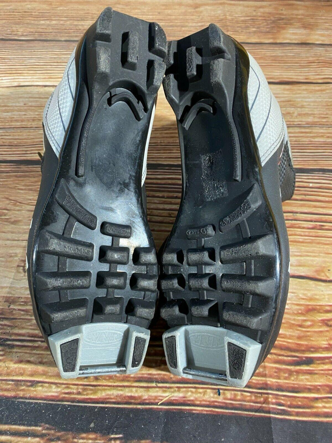 Alpina Touring Junior Nordic Cross Country Ski Boots Size EU36 US4.5 NNN 2924