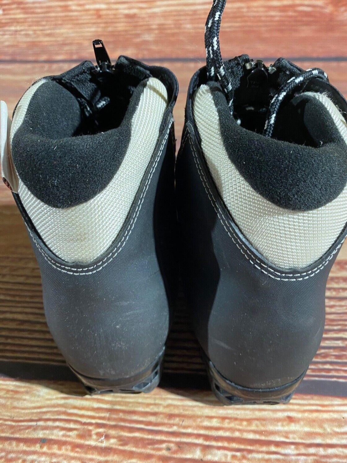 Rossignol Tour Ultra Nordic Cross Country Ski Boots EU37 US5.5 NNN 2560