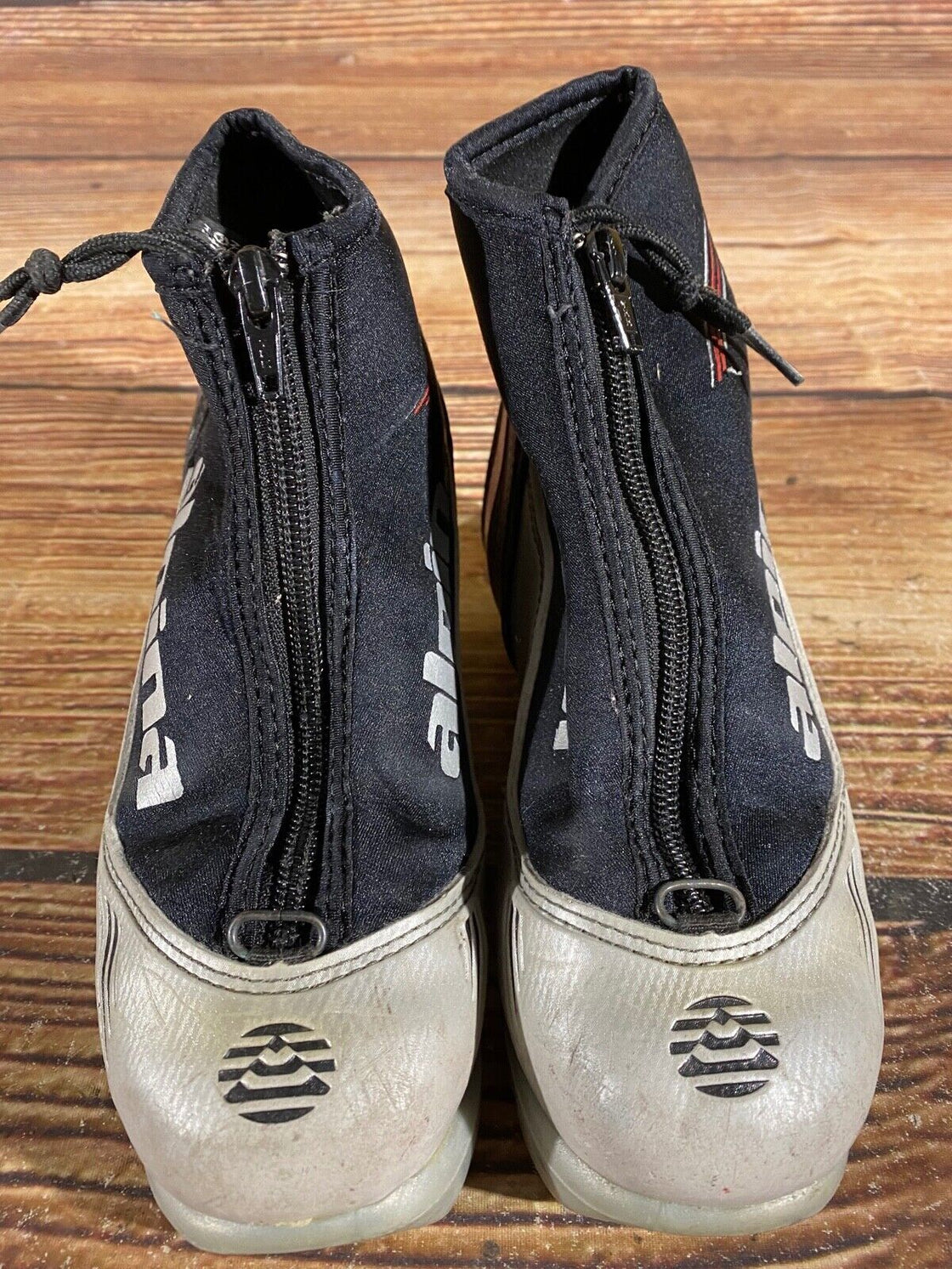 Alpina ST10 Kids Nordic Cross Country Ski Boots Size EU33 US2 for NNN A-914