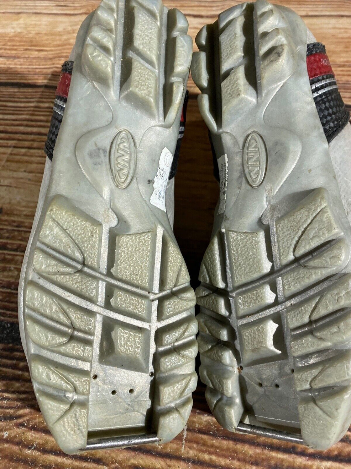 Alpina ST10 Kids Nordic Cross Country Ski Boots Size EU33 US2 for NNN A-910