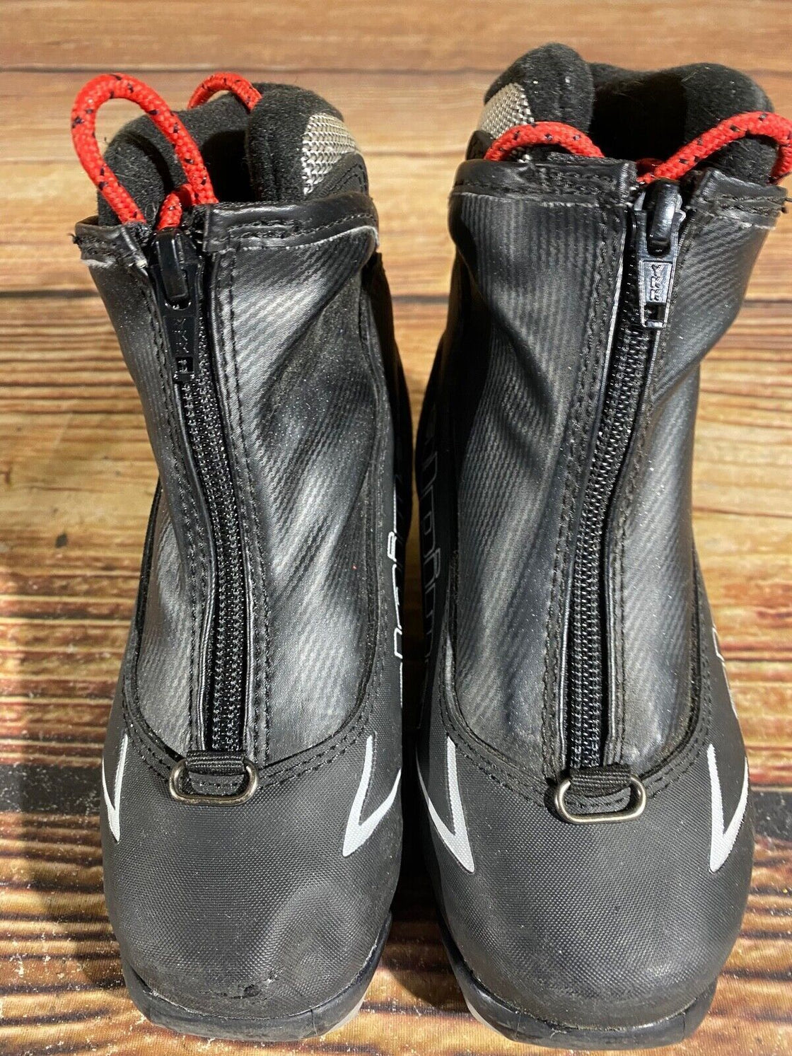 Alpina T5 plus Nordic Cross Country Ski Boots Kids Size EU28 US10.5 NNN A-618