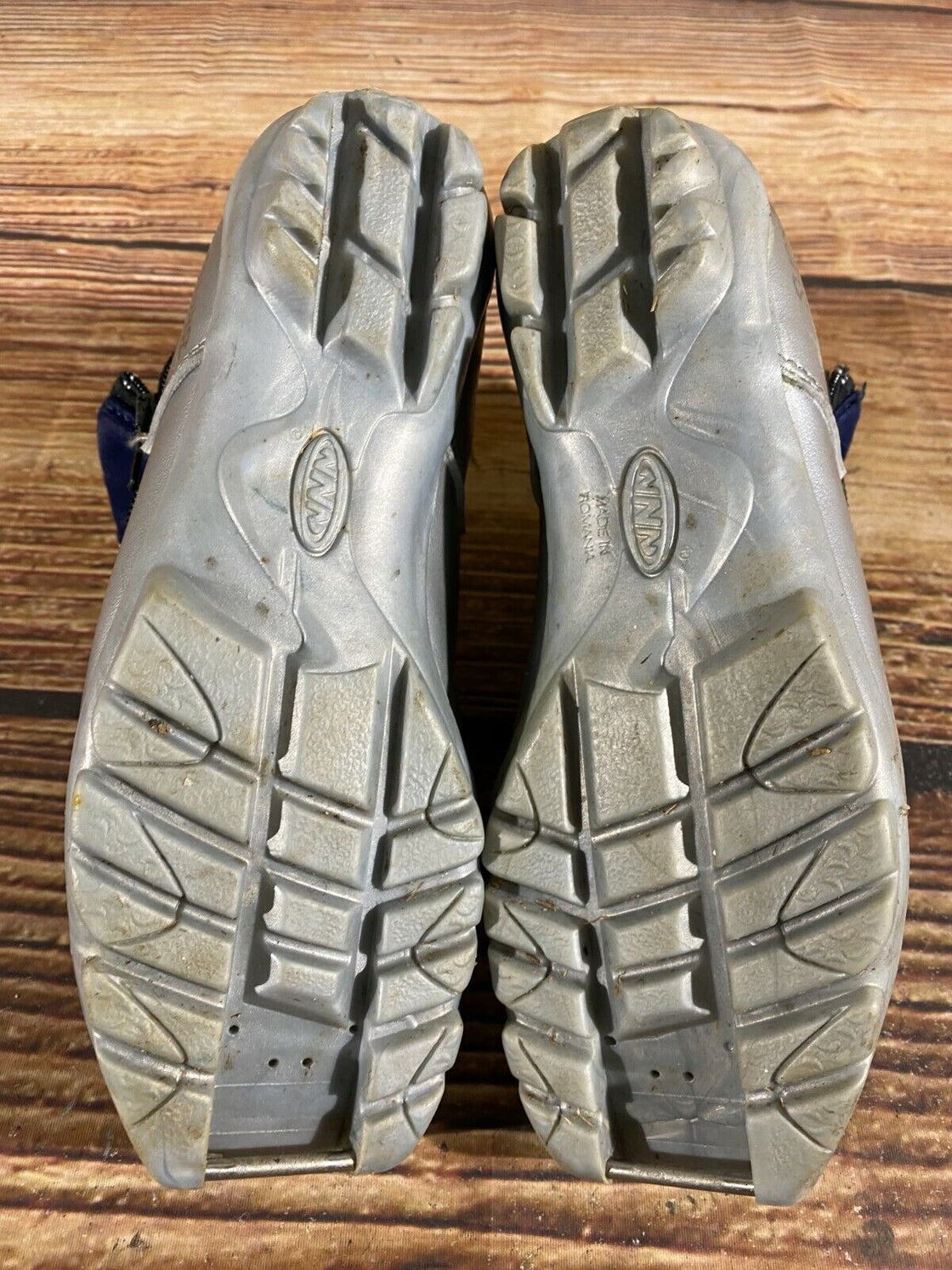 Alpina 311 Nordic Cross Country Ski Boots Kids Size EU36 US4.5 for NNN A-457