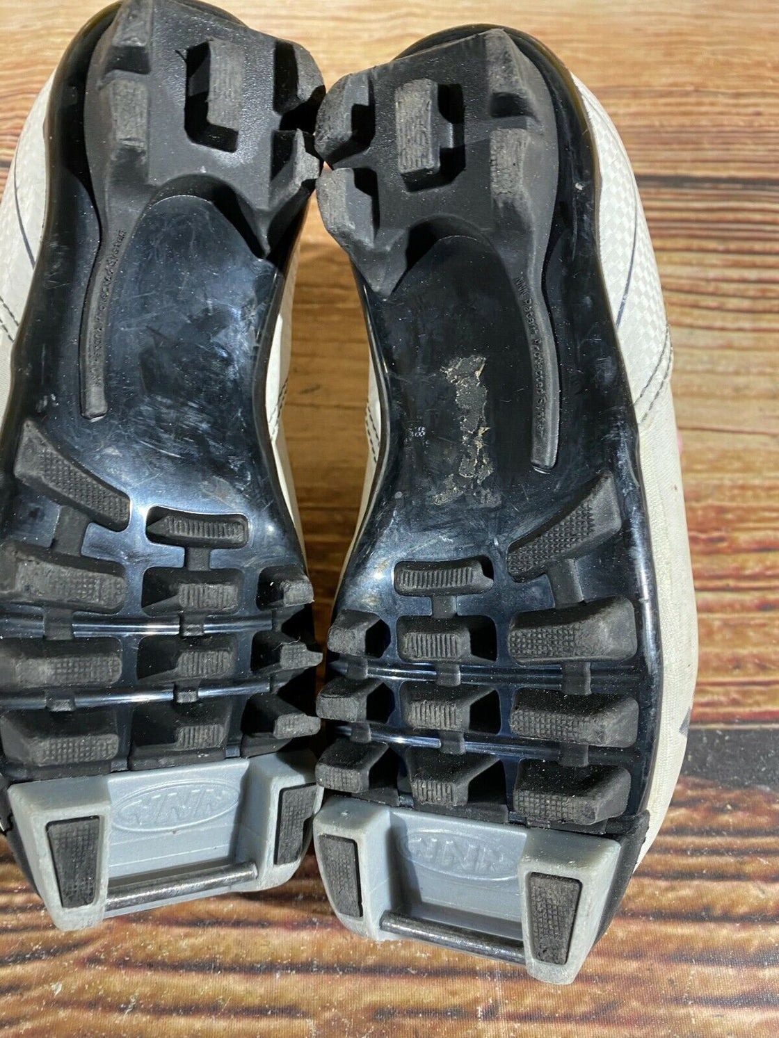 Alpina Touring Kids Nordic Cross Country Ski Boots Size EU29 US11 for NNN A-343