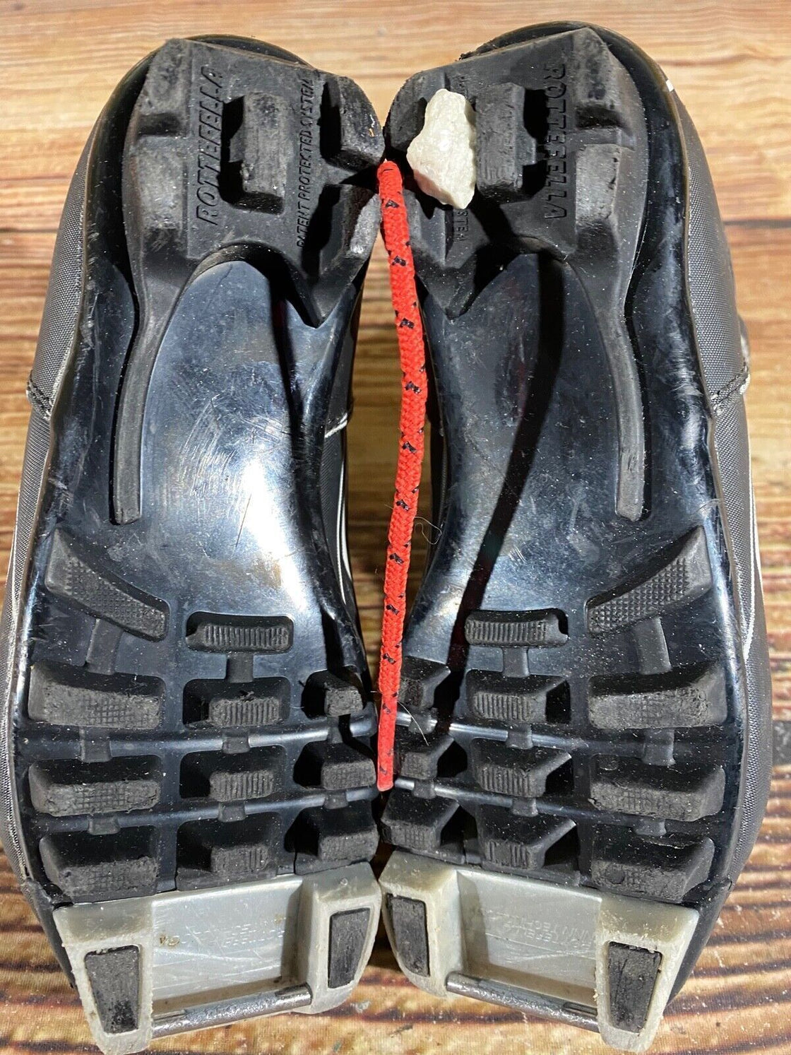 Alpina T5PlusKids Nordic Cross Country Ski Boots Kids Size EU29 US11 NNN A-659