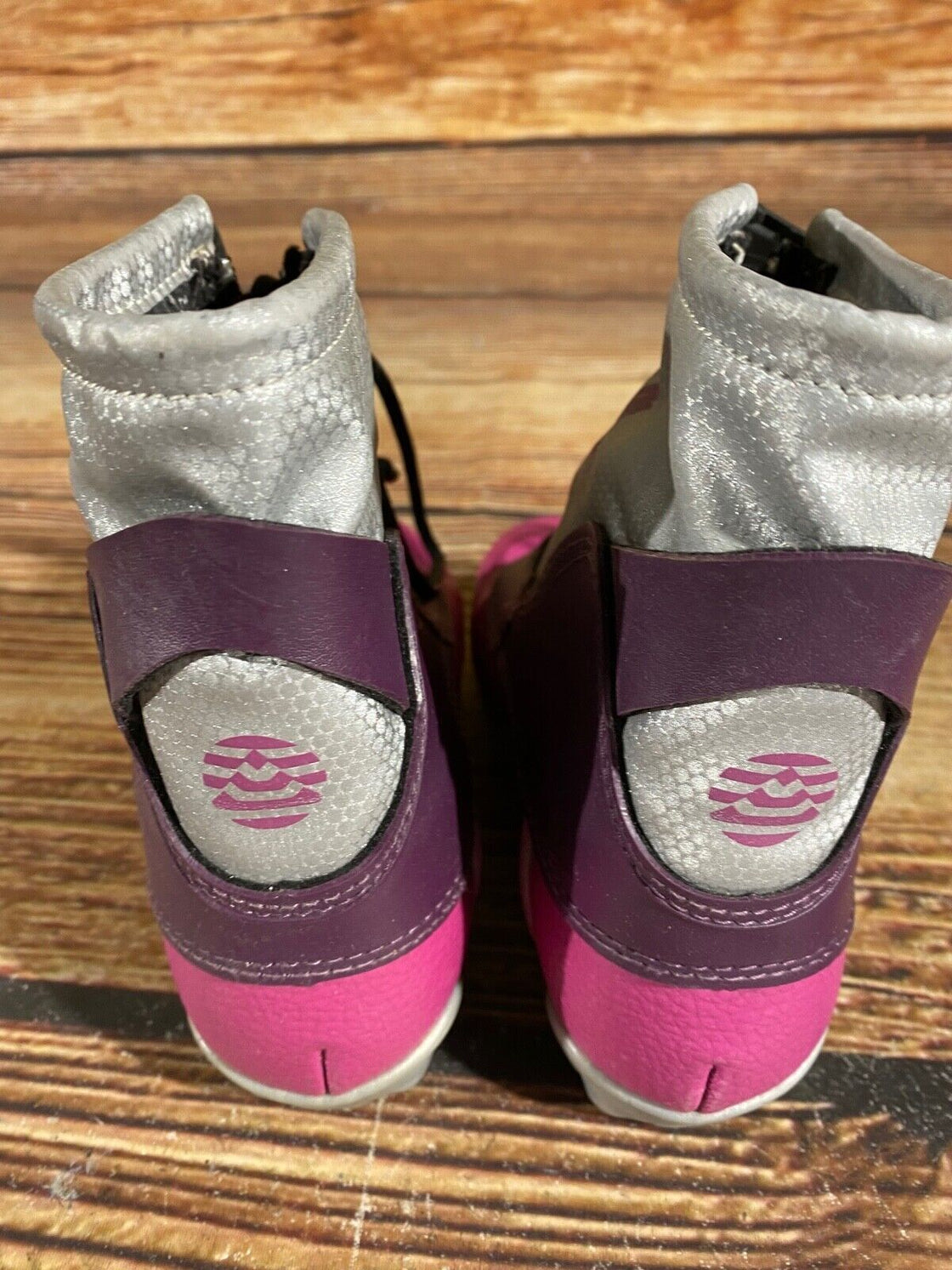 Alpina Frost Kids Nordic Cross Country Ski Boots Size EU30 US12 for NNN A-548