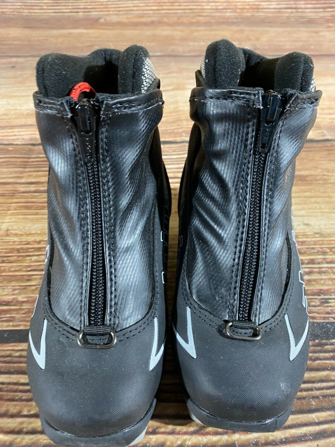 Alpina T5 Plus Kids Nordic Cross Country Ski Boots Size EU29 US11 NNN A-481
