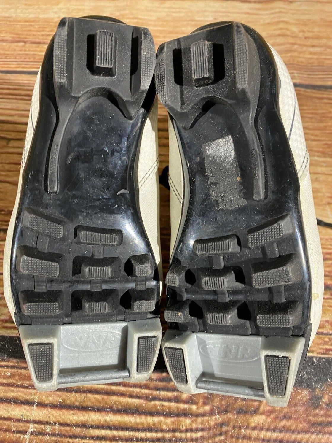 Alpina Touringj Kids Nordic Cross Country Ski Boots Size EU26 US9 NNN A-536