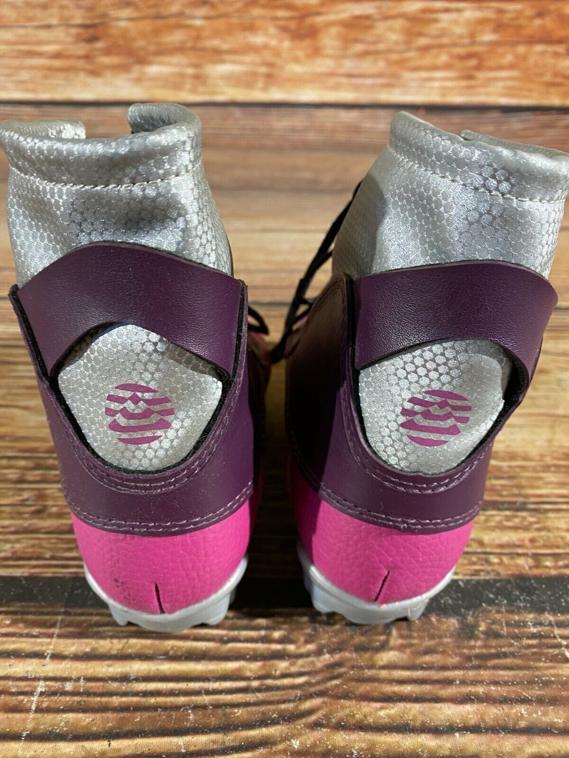 Alpina Frost Kids Nordic Cross Country Ski Boots Size EU28 US10.5 for NNN A-96