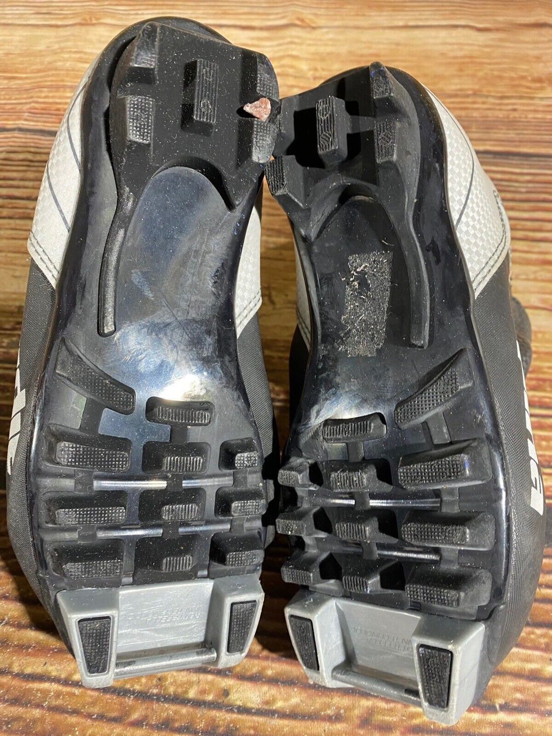 Alpina Touring Nordic Cross Country Ski Boots Kids Size EU31 US12.5 NNN A-575