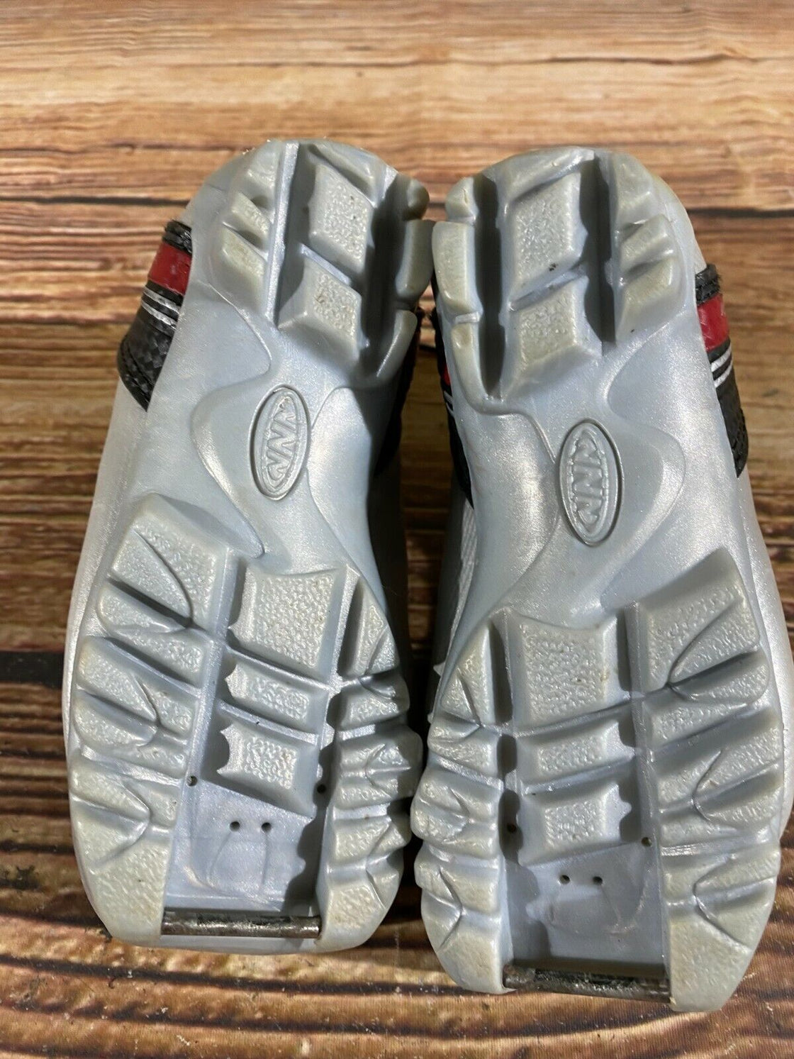Alpina ST10jr Kids Nordic Cross Country Ski Boots Size EU26 US9 for NNN A-48