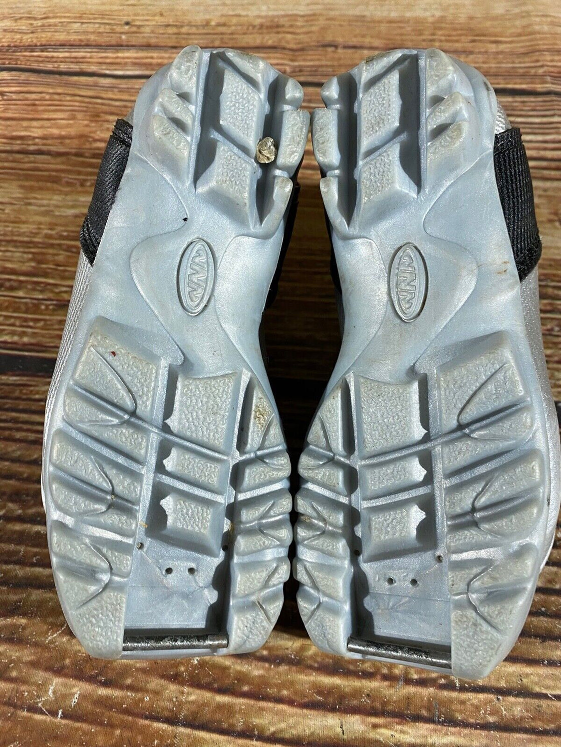 Alpina ST10jr Kids Nordic Cross Country Ski Boots Size EU29 US11 NNN A-972
