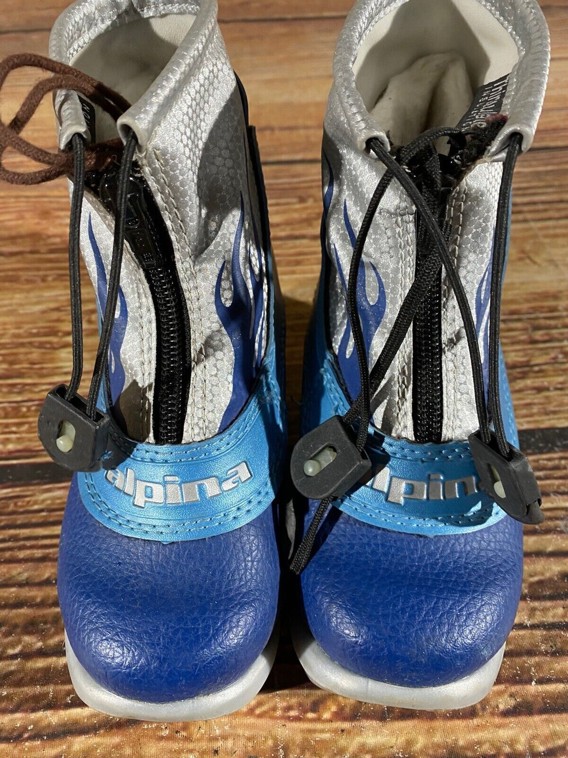 Alpina Frost Kids Nordic Cross Country Ski Boots Size EU26 US9 NNN A-966