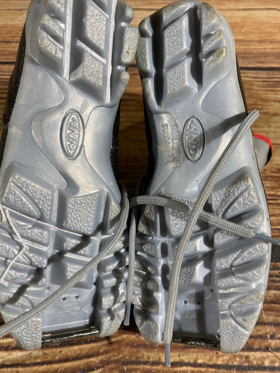 Alpina Kids Nordic Cross Country Ski Boots Size EU29 US11 NNN A-843