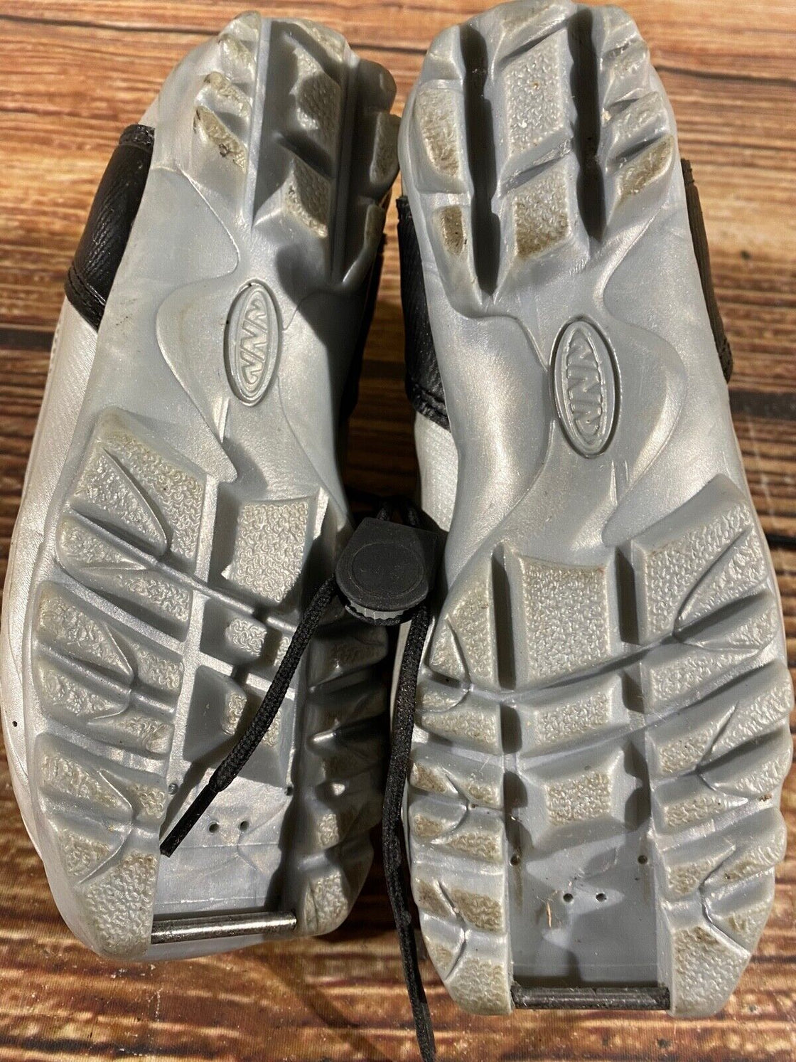 Alpina ST10 Kids Nordic Cross Country Ski Boots Size EU32 US1.5 NNN A-824