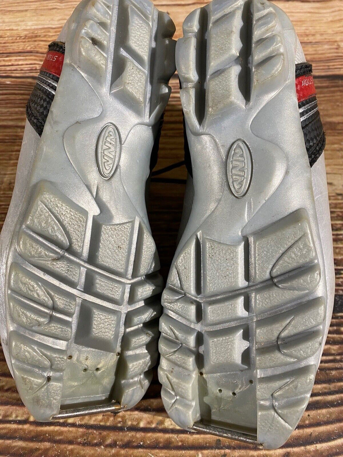 Alpina ST10jr Kids Nordic Cross Country Ski Boots Size EU34 US3 NNN A-804