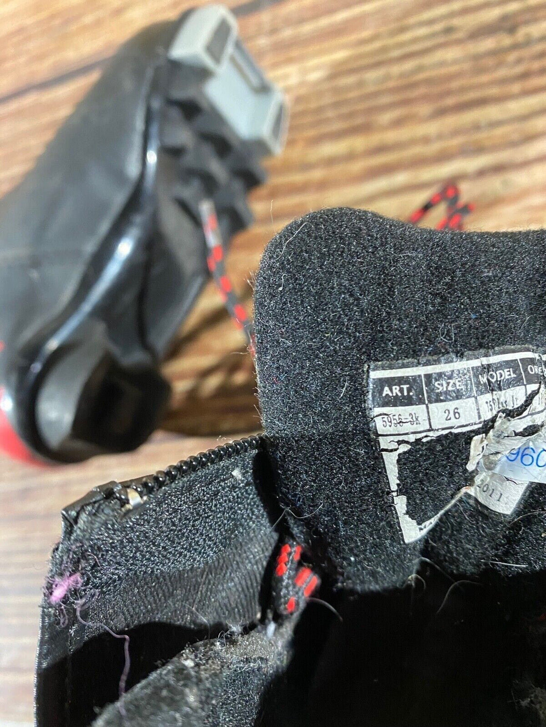 Alpina T5Plus Kids Nordic Cross Country Ski Boots Size EU26 US9 NNN A-837