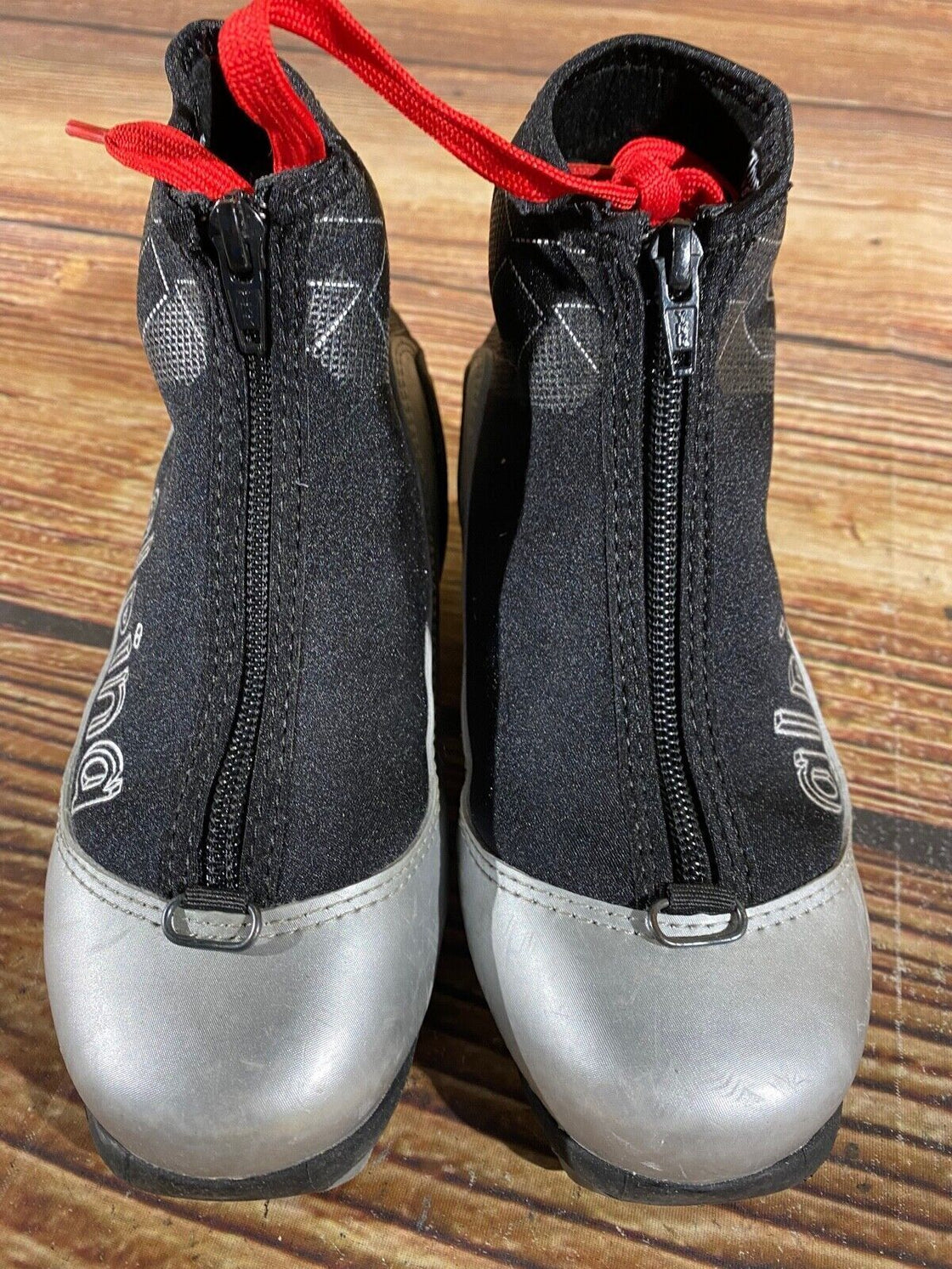 Alpina T10 Kids Nordic Cross Country Ski Boots Size EU33 US2 NNN A-731