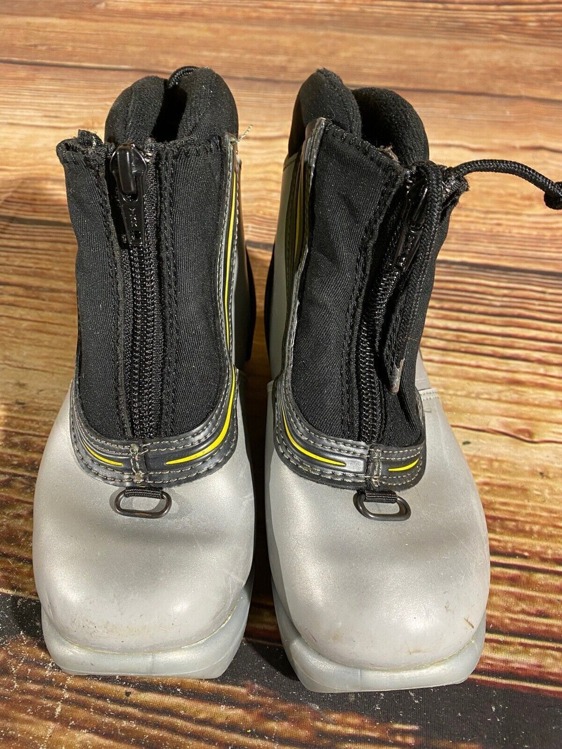 Alpina ST10jr Kids Nordic Cross Country Ski Boots Size EU29 US11 NNN A-887