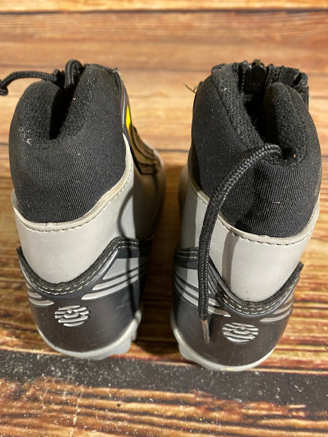 Alpina ST10jr Kids Nordic Cross Country Ski Boots Size EU29 US11 NNN A-887