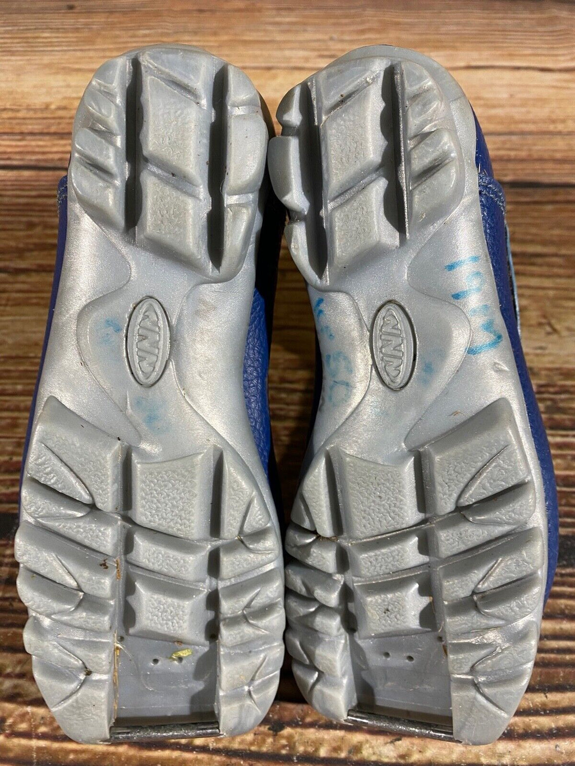 Alpina Frost Nordic Cross Country Ski Boots Kids Size EU30 US12 NNN A-715